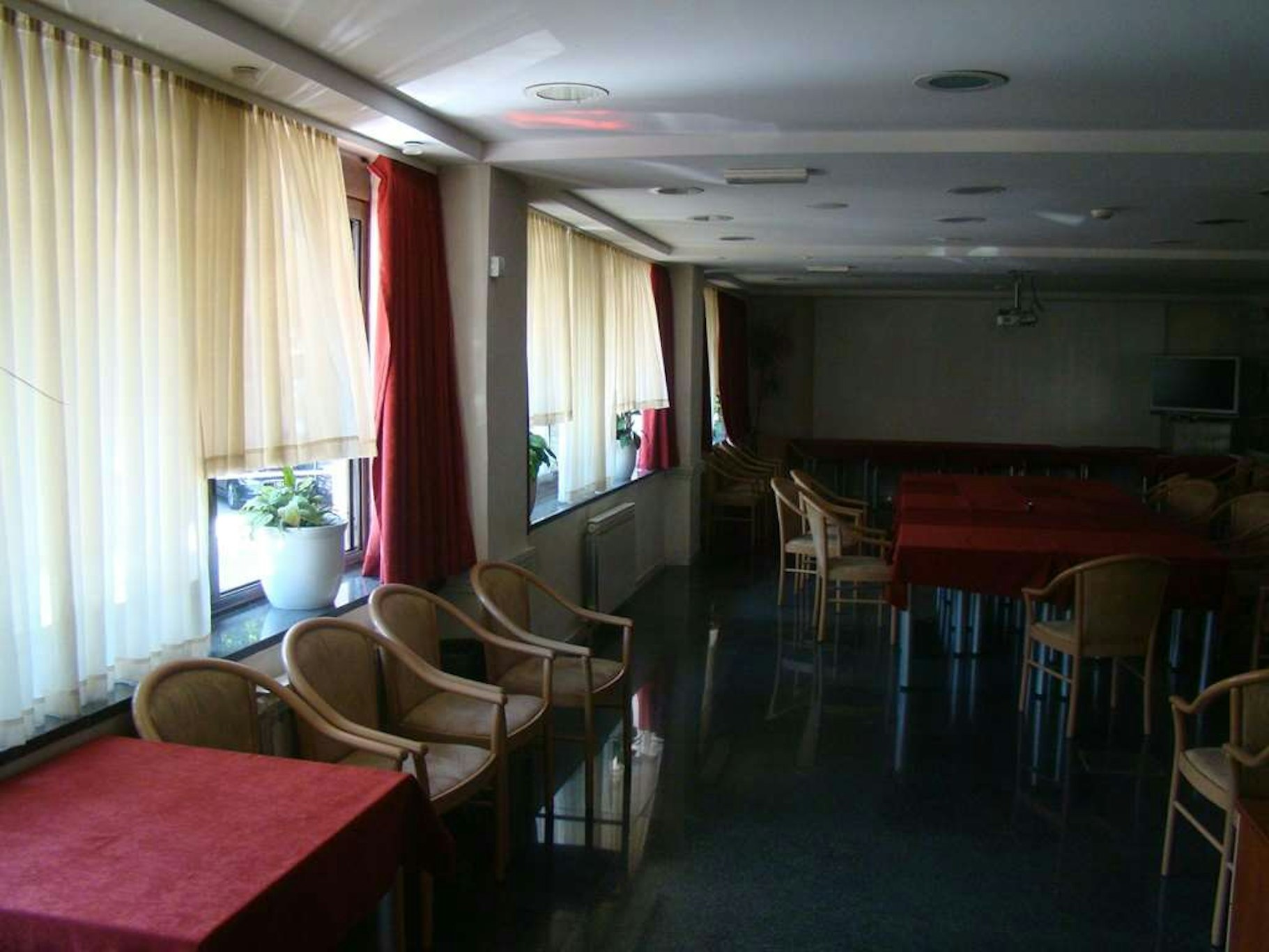 Hotel Art 37/58