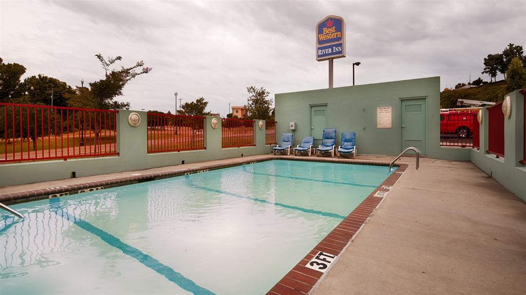 Super 8 by Wyndham Natchez 13/28