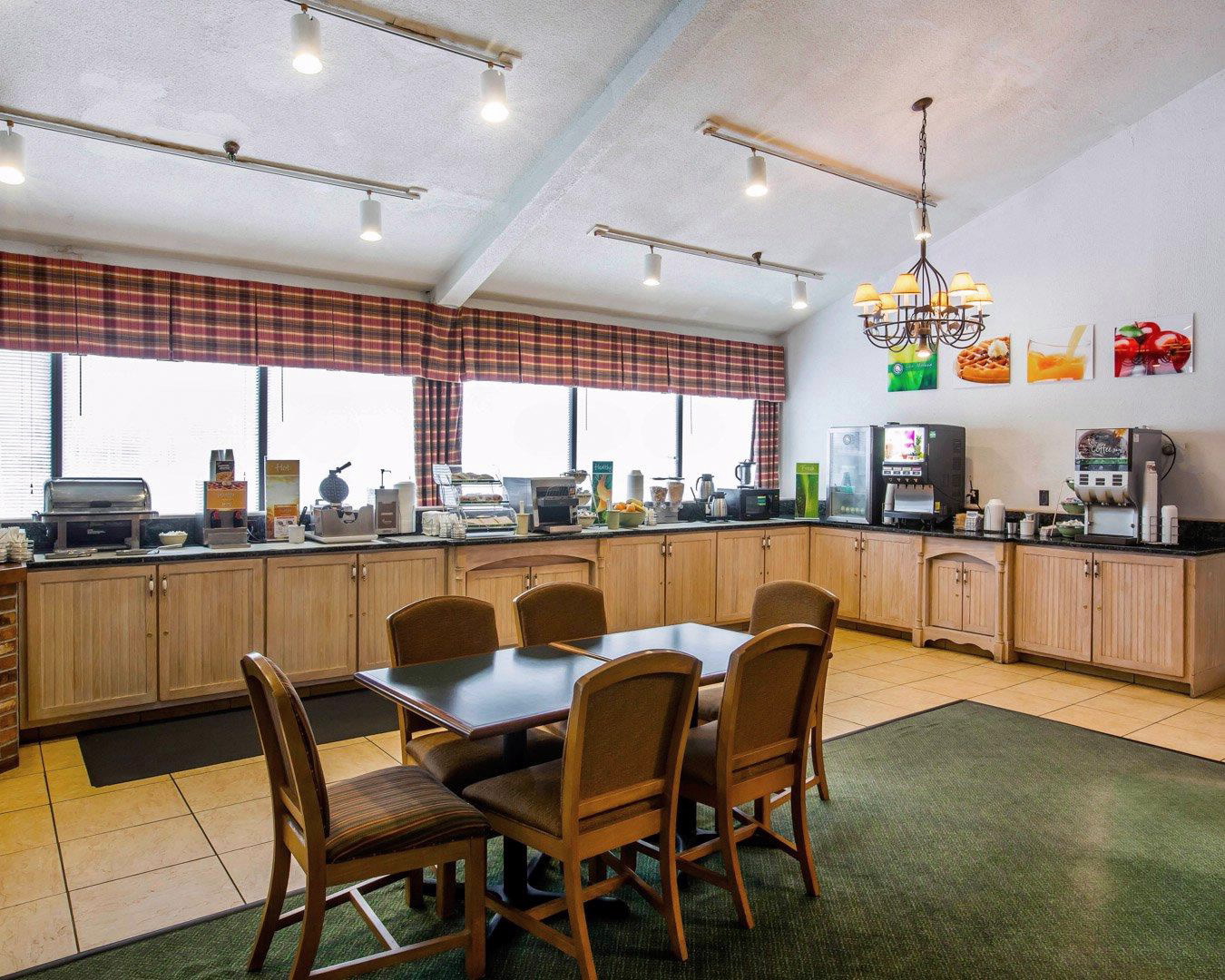 restaurant cafeteria