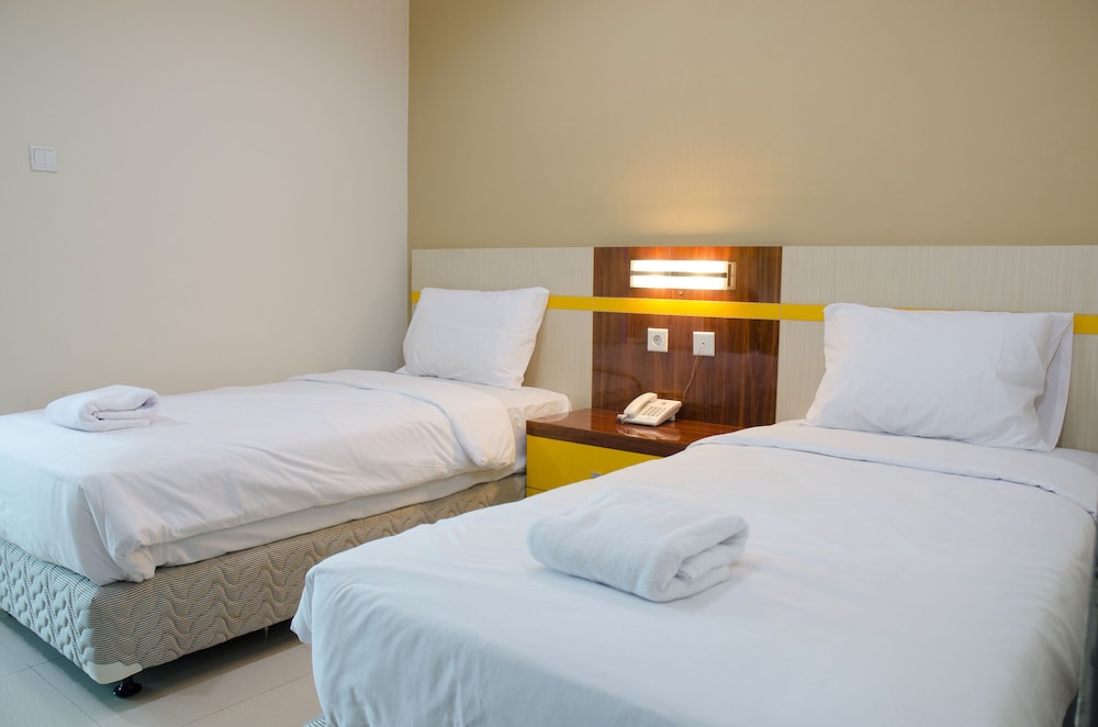 Makati Hotel Cibitung 16/52