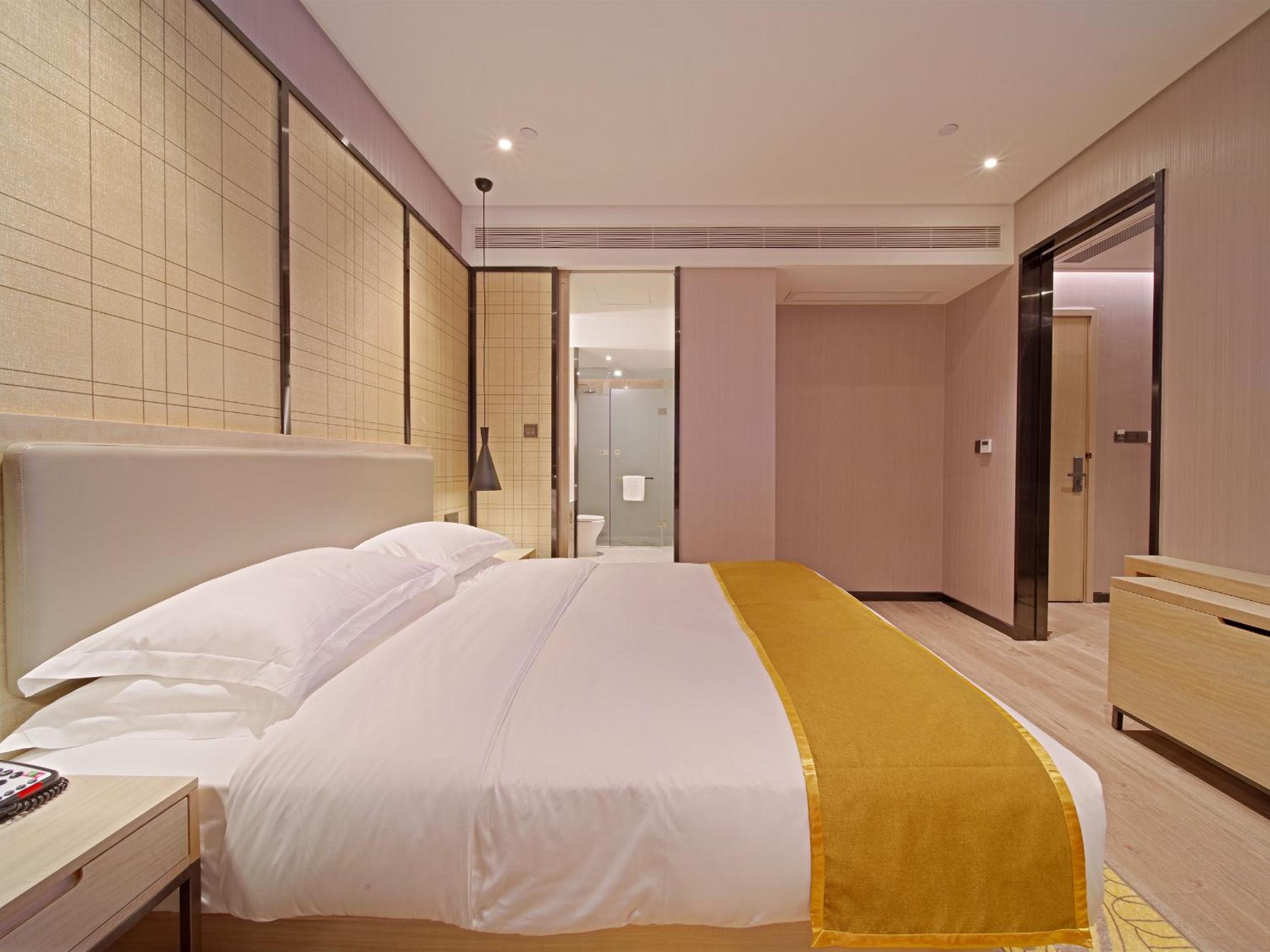 Echarm Hotel Chimelong Station 10/50