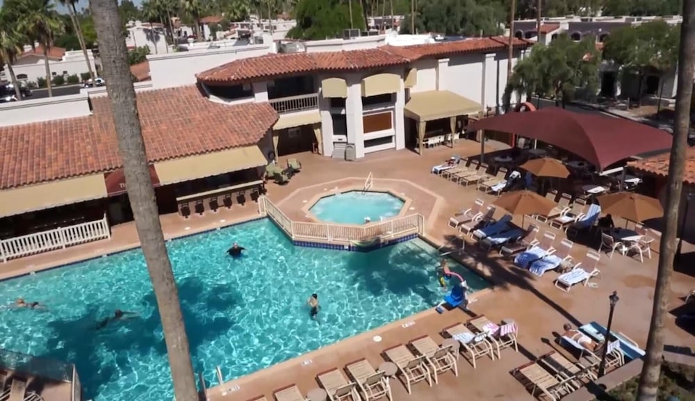 Scottsdale Camelback Resort 70/78