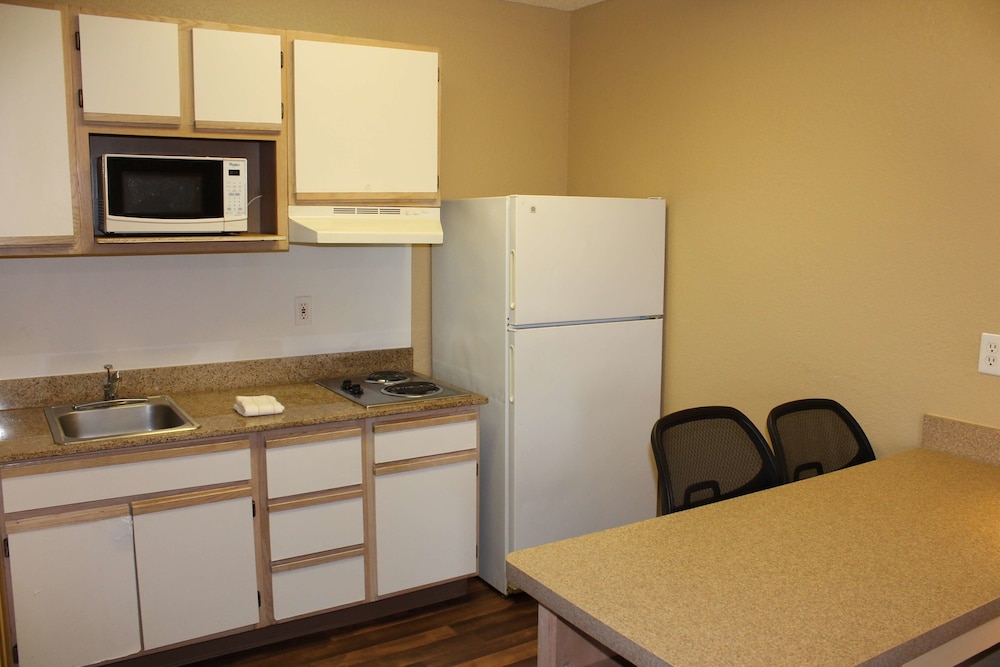 Extended Stay America Suites Houston Sugar Land 44/57