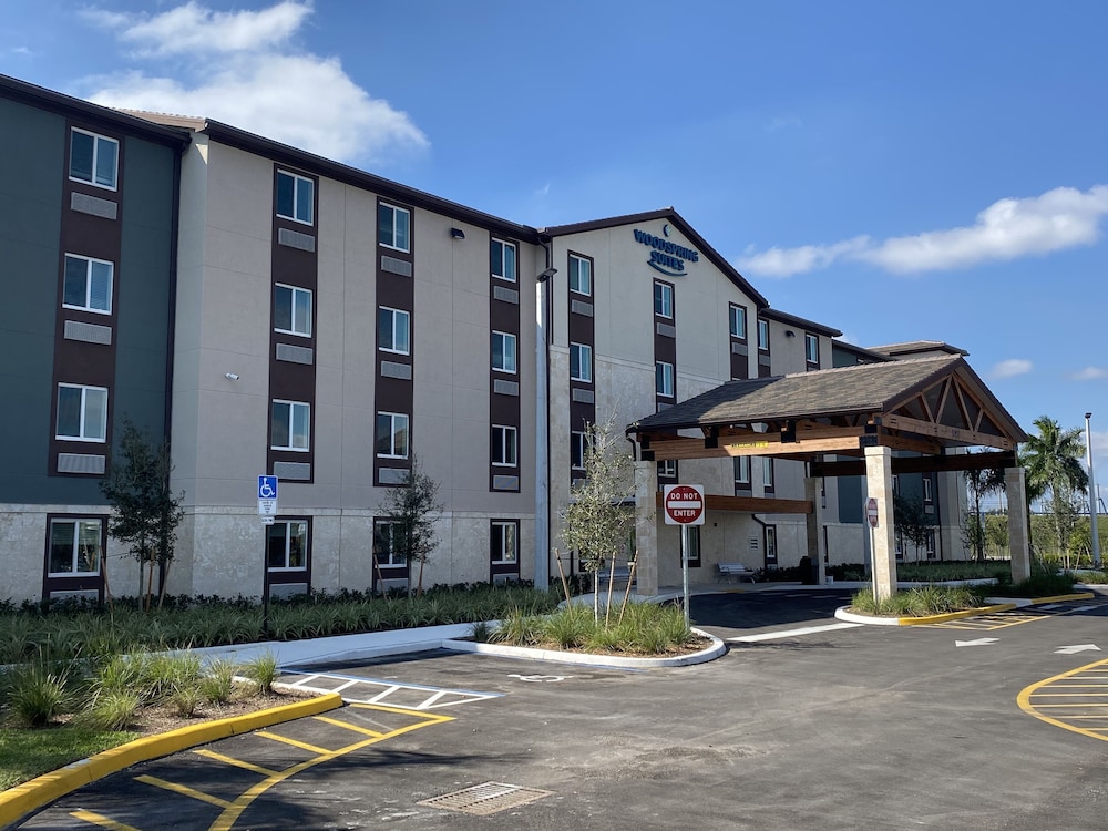 WoodSpring Suites Tamarac 41/50
