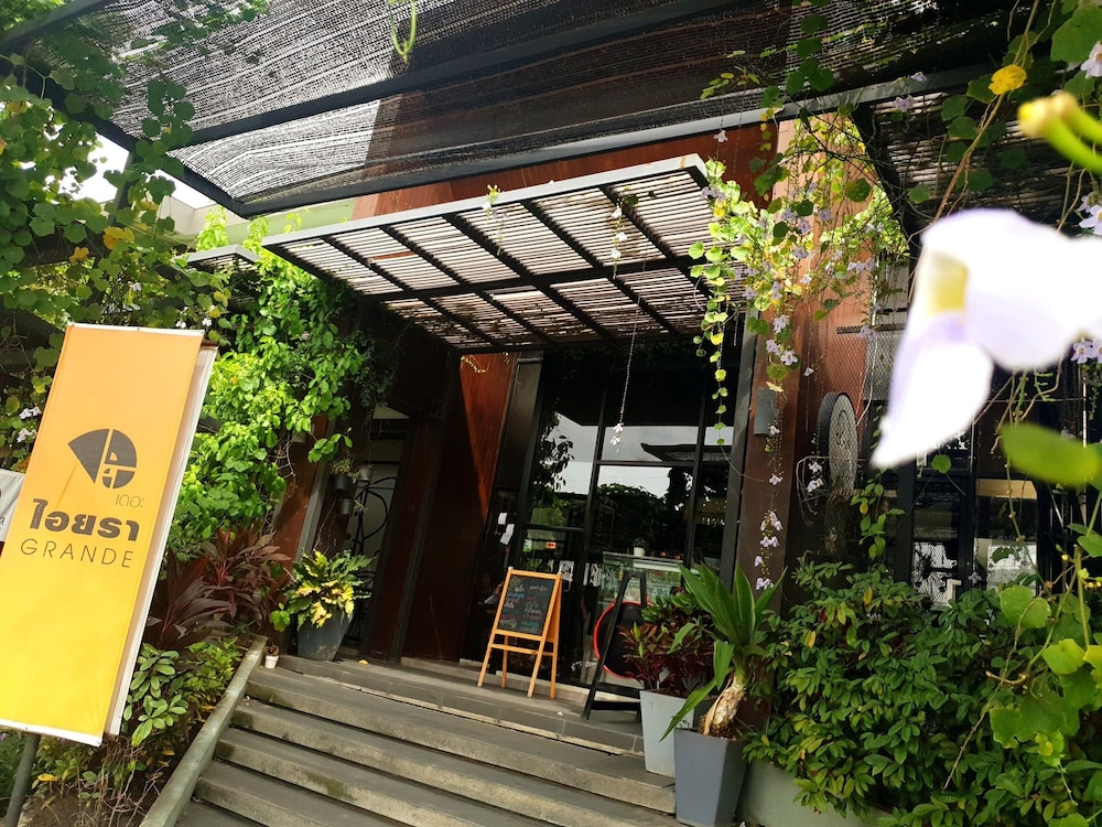 iResidence Hotel Pathumthani 4/50