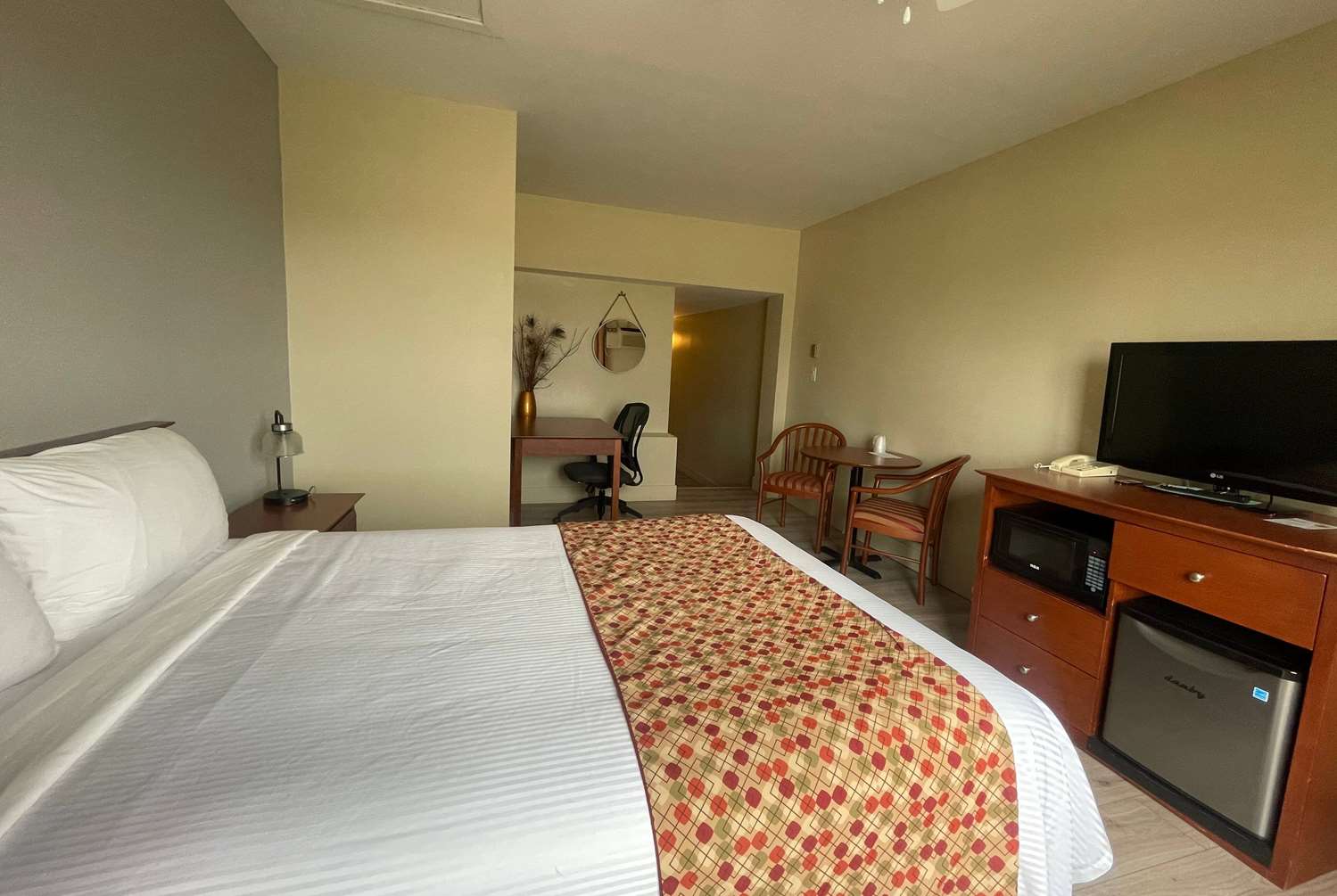 Super 8 By Wyndham Campbellton Nb 5/27