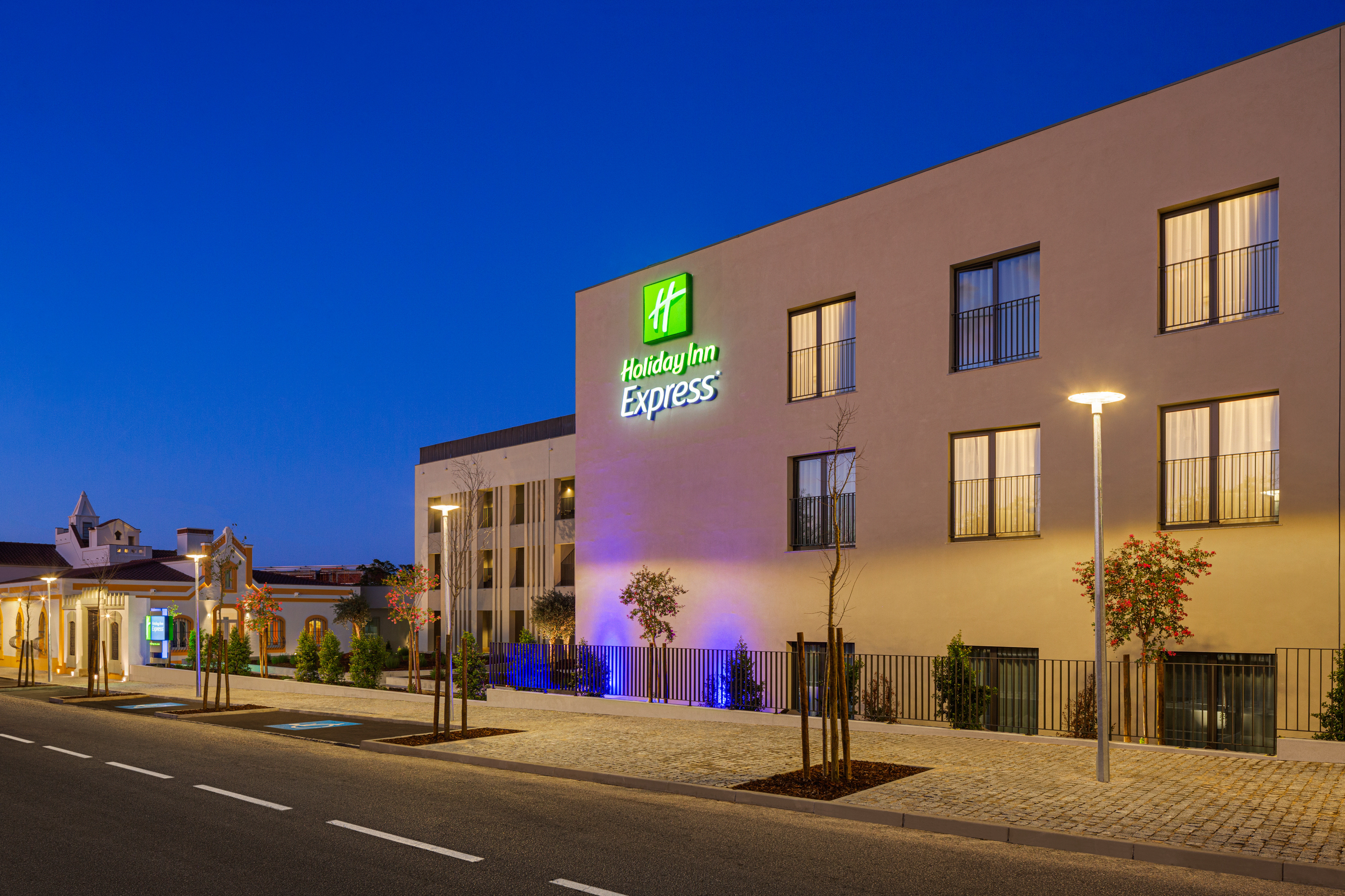 Holiday Inn Express Evora 4/20