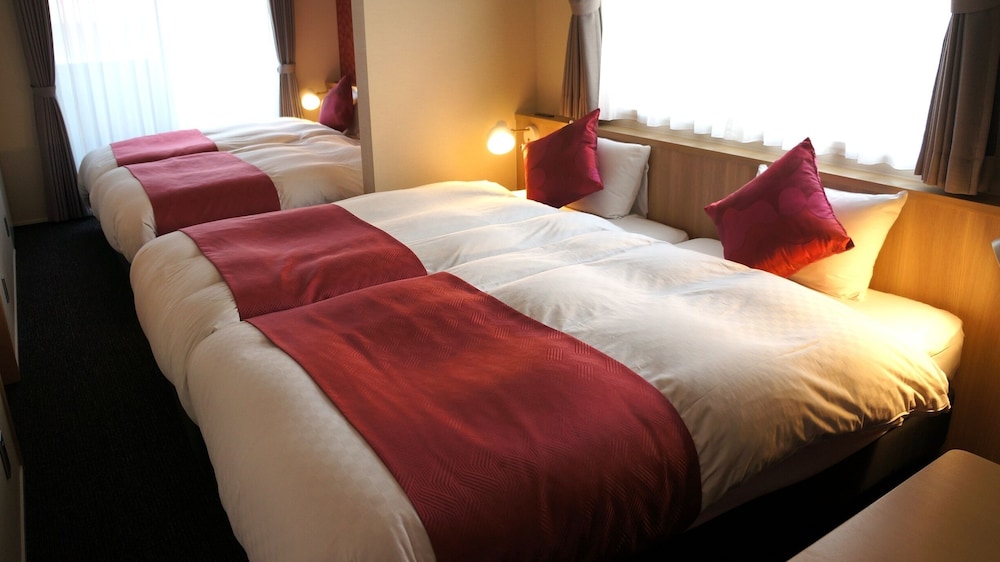 HOTEL MASTAY jingumichi 26/68