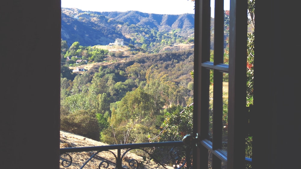 Topanga Canyon Inn Bed and Breakfast 37/49