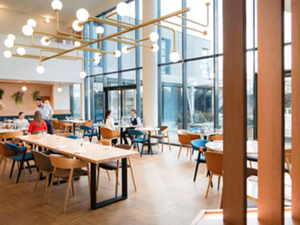 NOVOTEL LE HAVRE CENTRE GARE 50/67