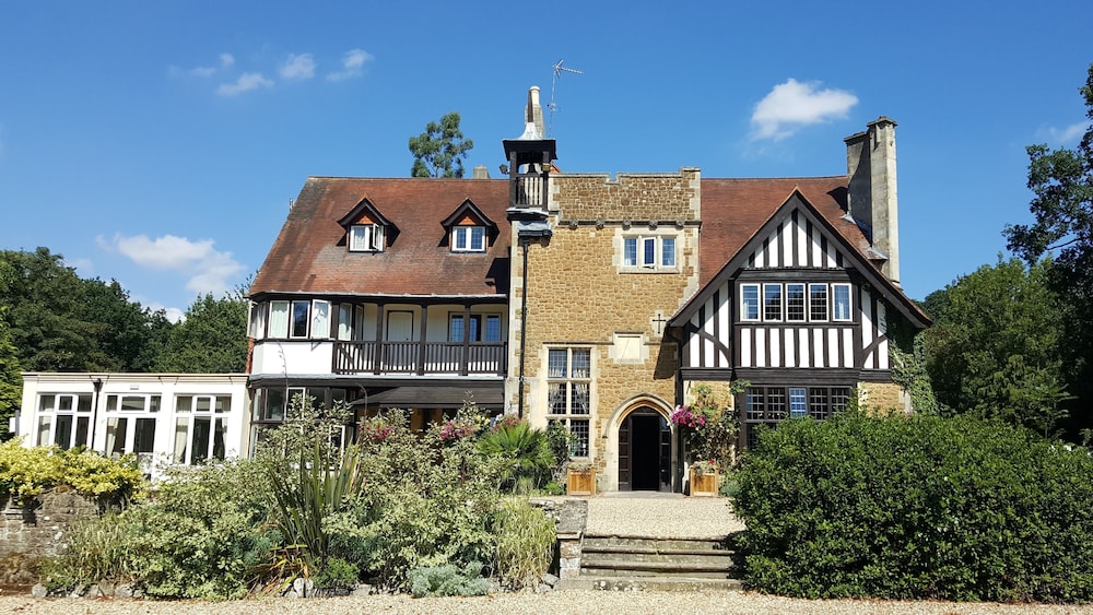 Farnham House Hotel 3/55