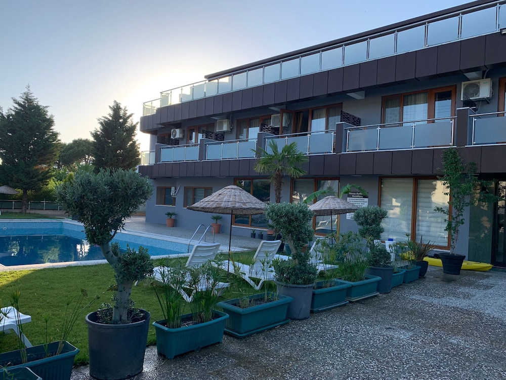 Akcayzeytin Otel 1/46