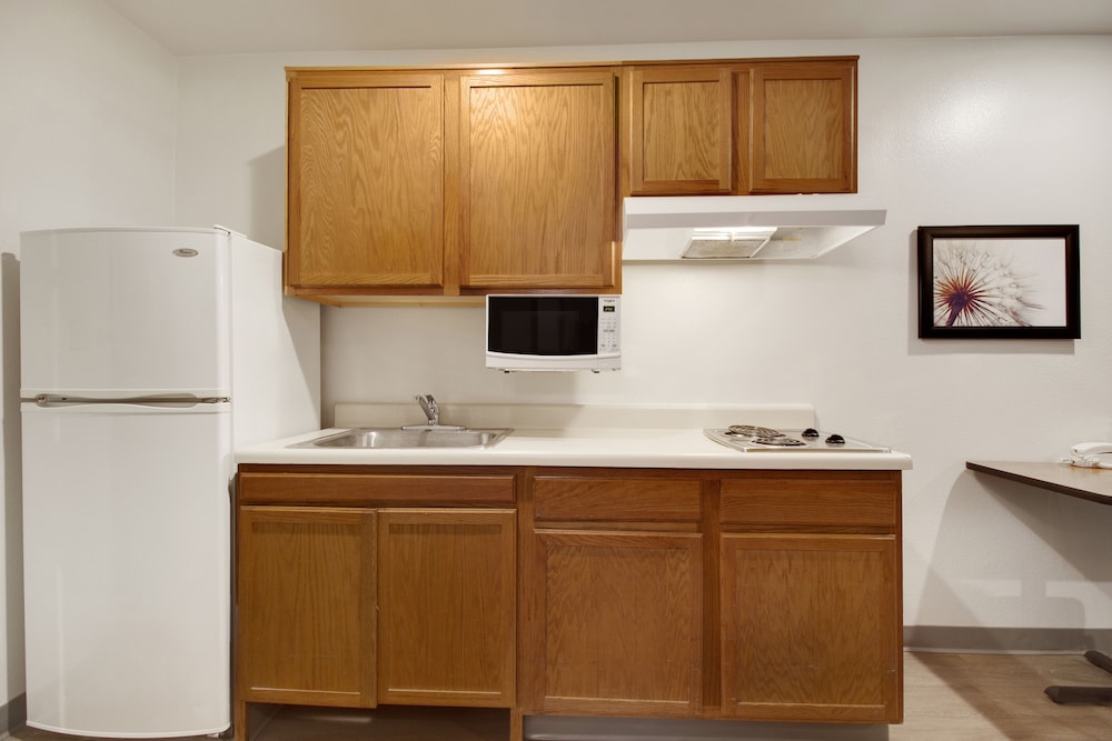 WoodSpring Suites Houston Baytown 46/54