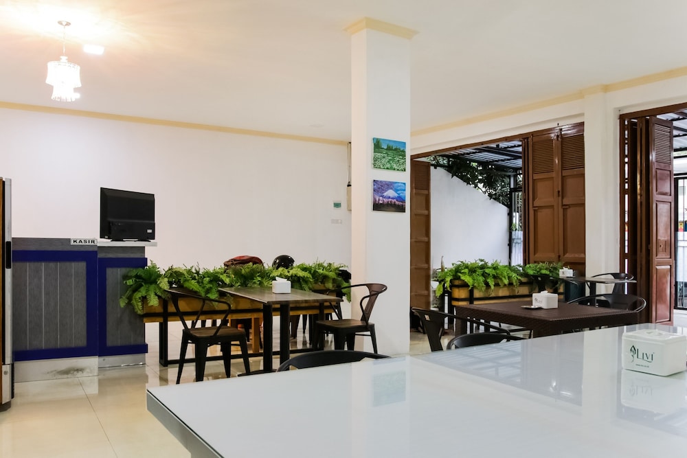 Hotel O Pa Baeng Baeng Near Rumah Sakit Faisal Formerly Guest House Cahaya 7296 34/37