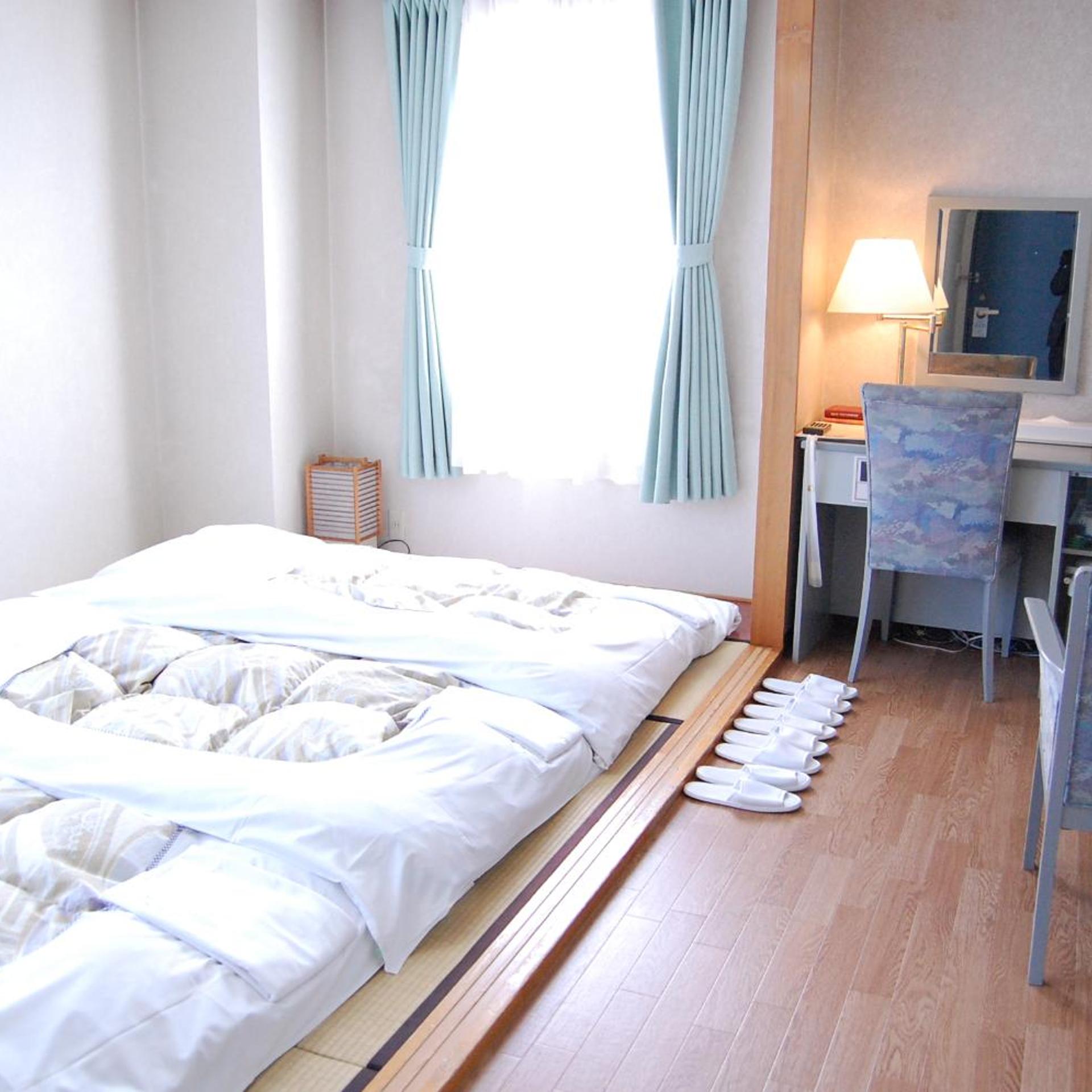 Room, Quadruple, Tatami
