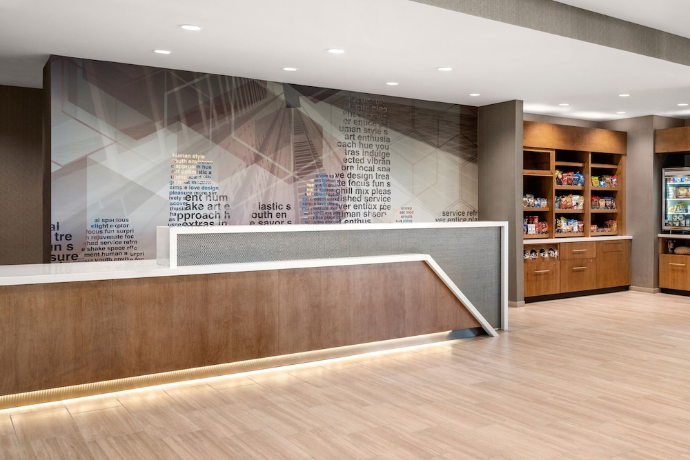 SpringHill Suites by Marriott Menomonee Falls 2/22