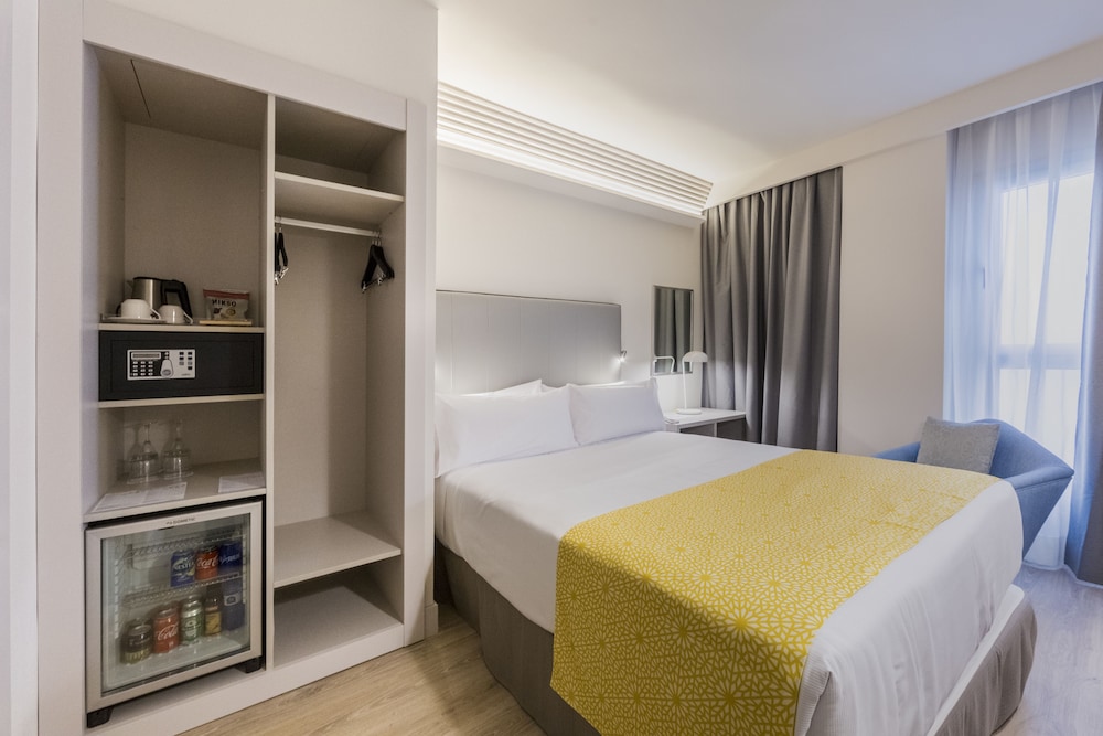 Catalonia Granada 33/65