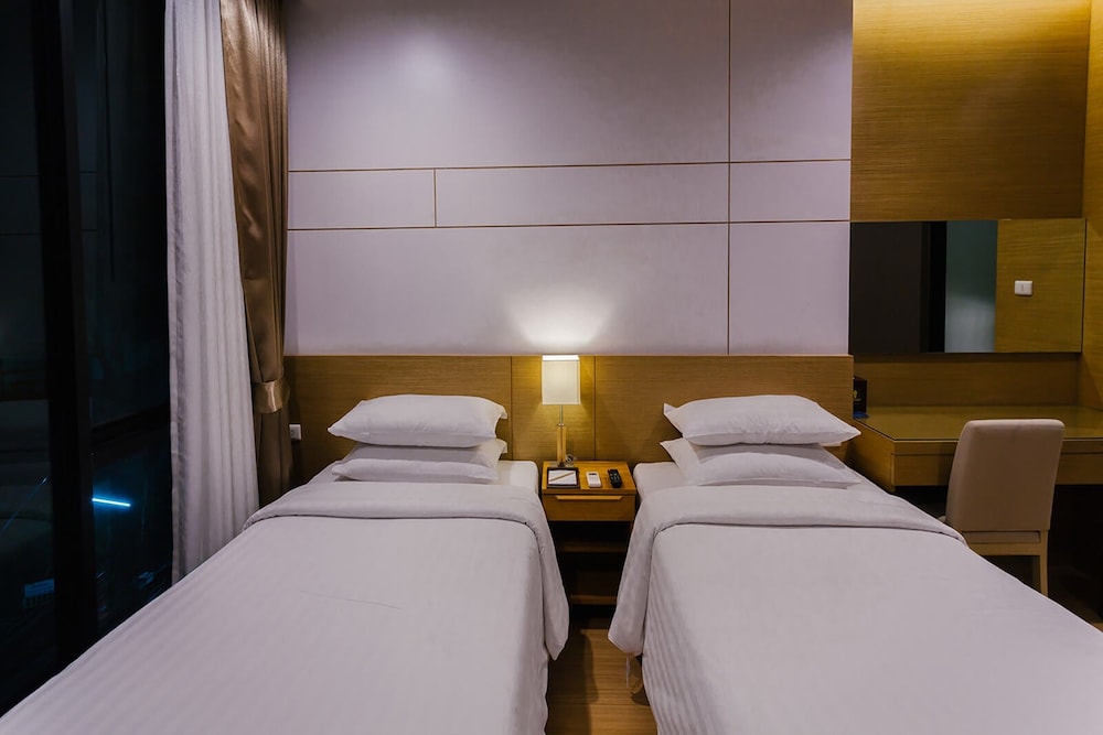 SANAE HOTEL CHIANG MAI 23/50