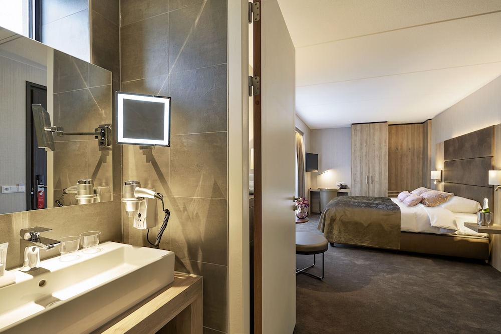 Van Der Valk Princeville 38/42