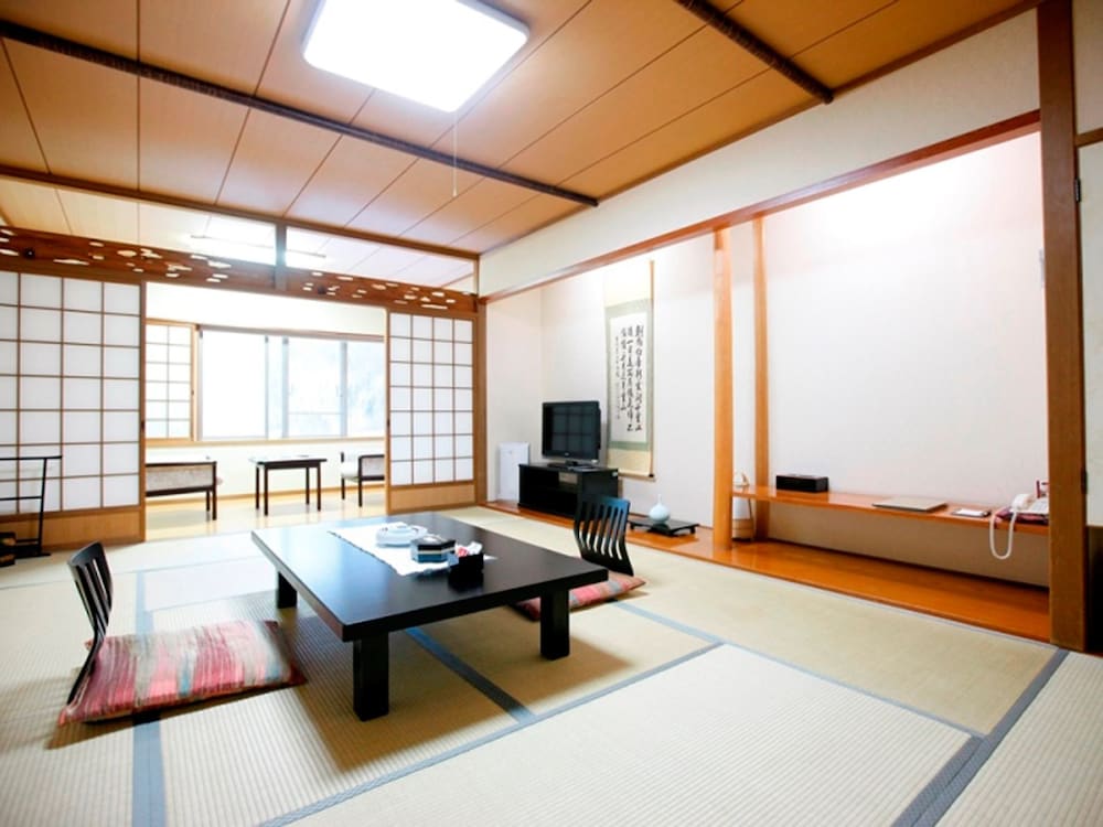Sounkaku Mountain Resort 1923 30/50