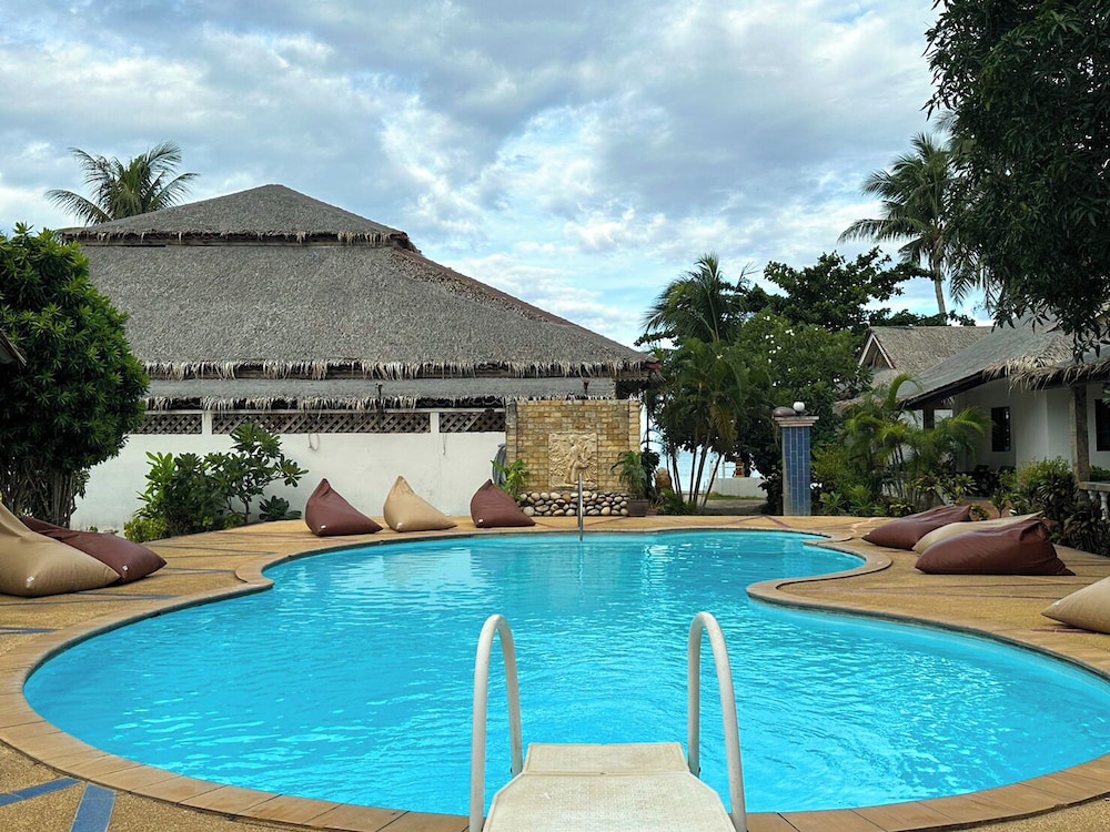Phuwadee Resort And Spa 44/48