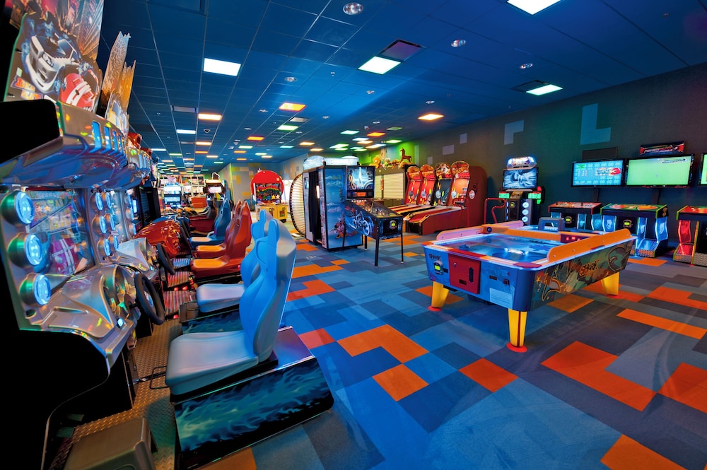 Disneys Art of Animation Resort 35/50