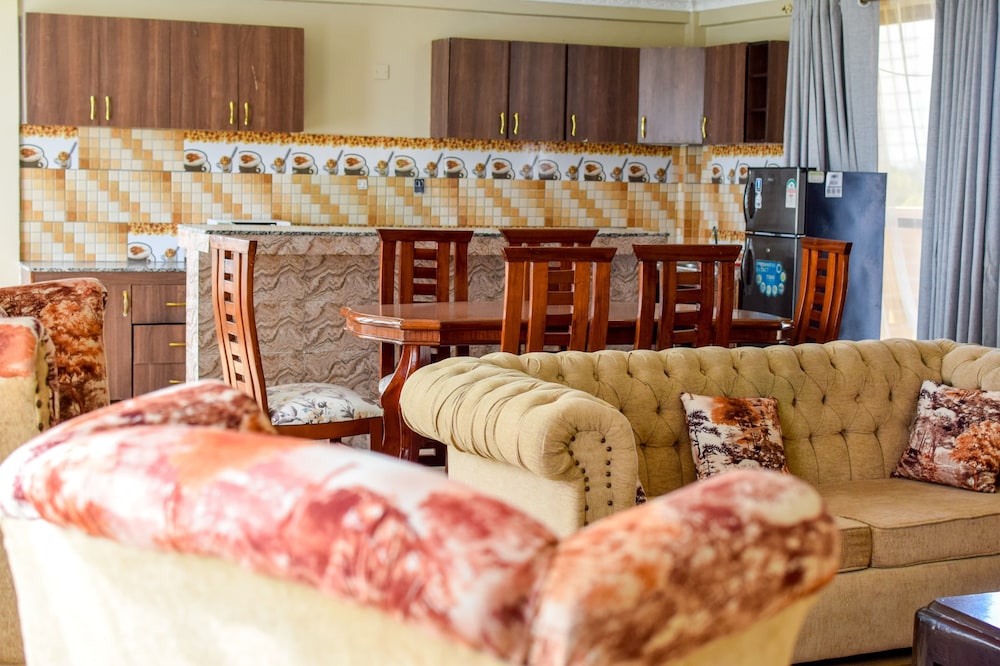 Retro Boutique Hotel Limited 25/42