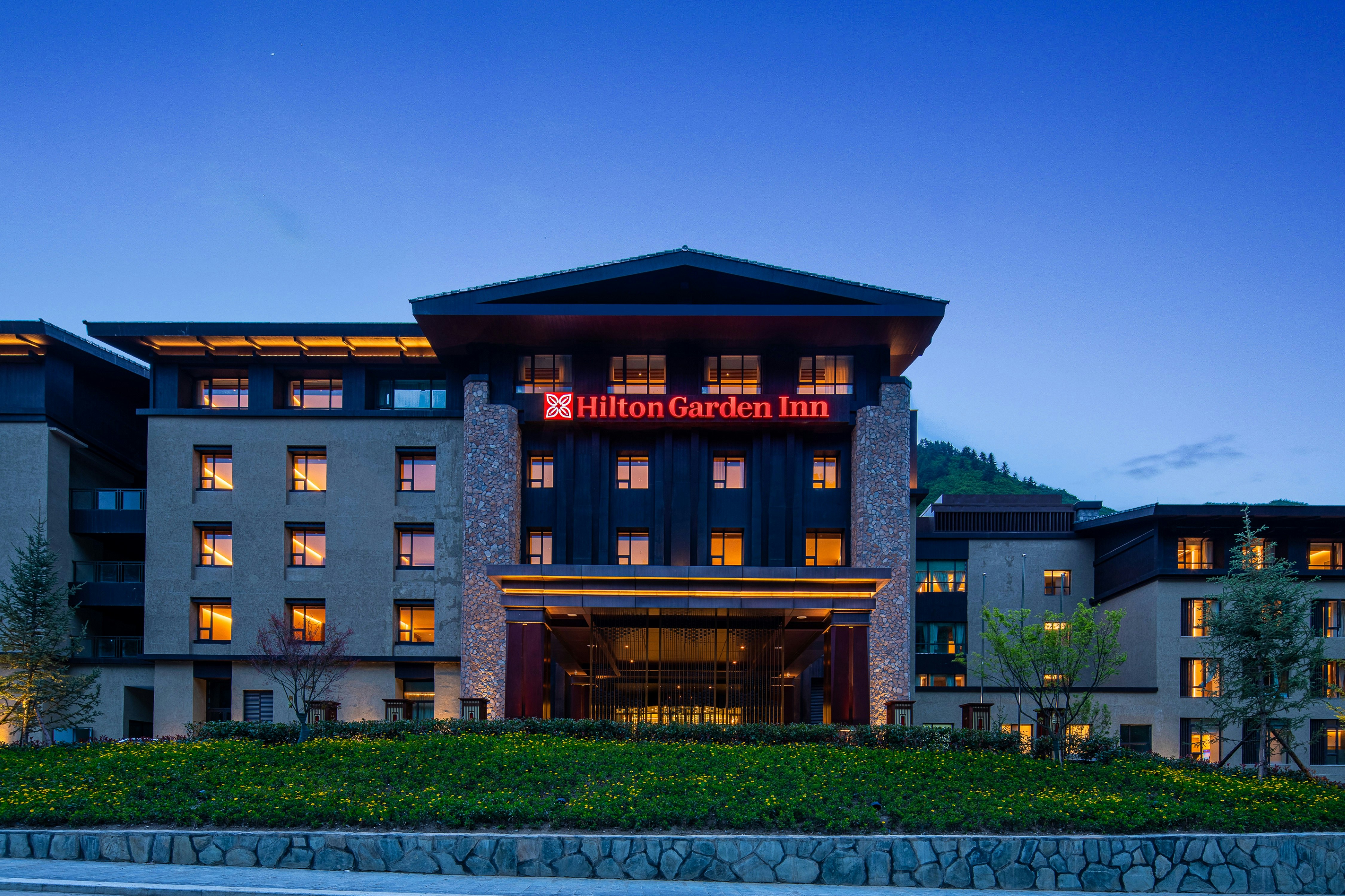 Hilton Garden Inn Jiuzhaigou China 1/51