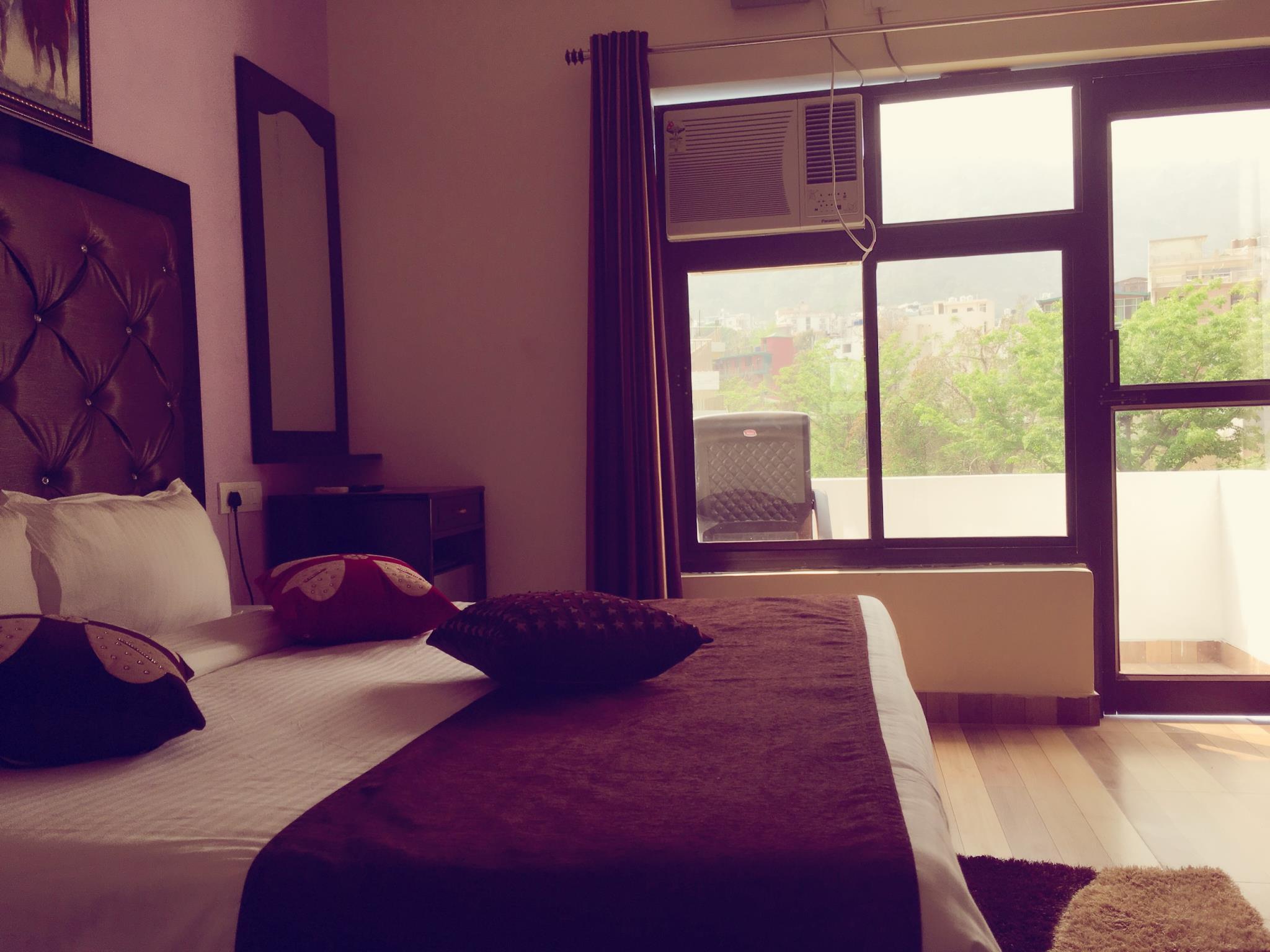 Oyo Rooms 081 Tapovan 18/46
