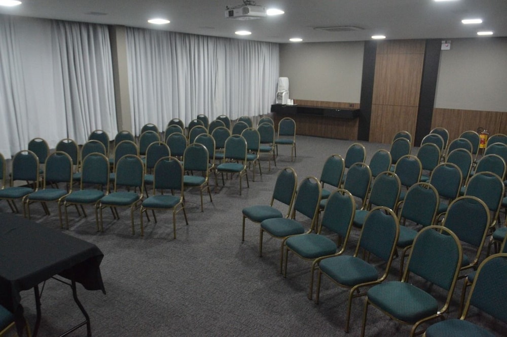 Premium Vila Velha Ponta Grossa 38/50