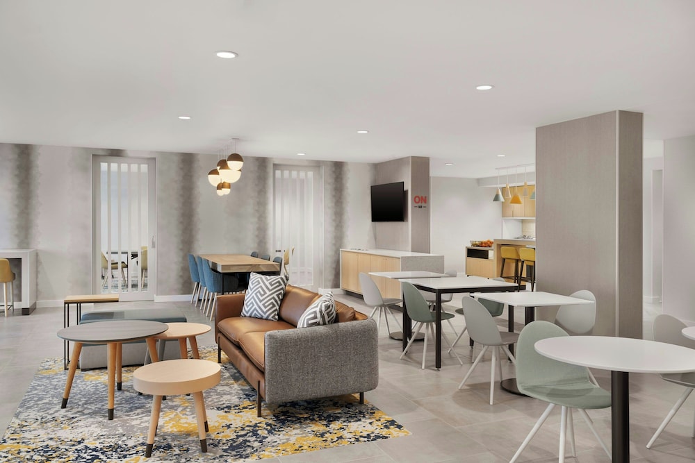 TownePlace Suites by Marriott Crown Point 13/26