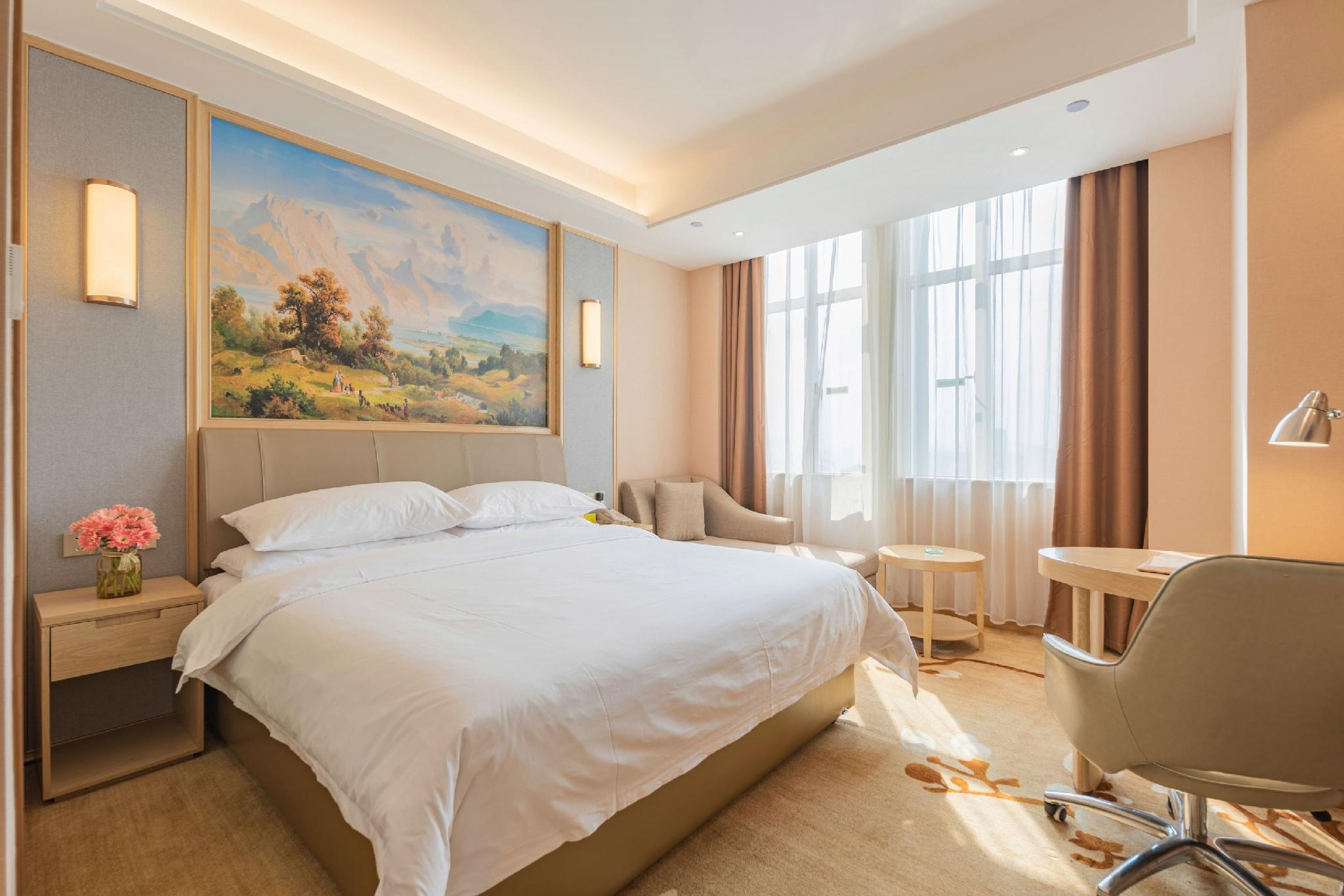 Vienna Hotel (Qujing Railway Station) 26/46