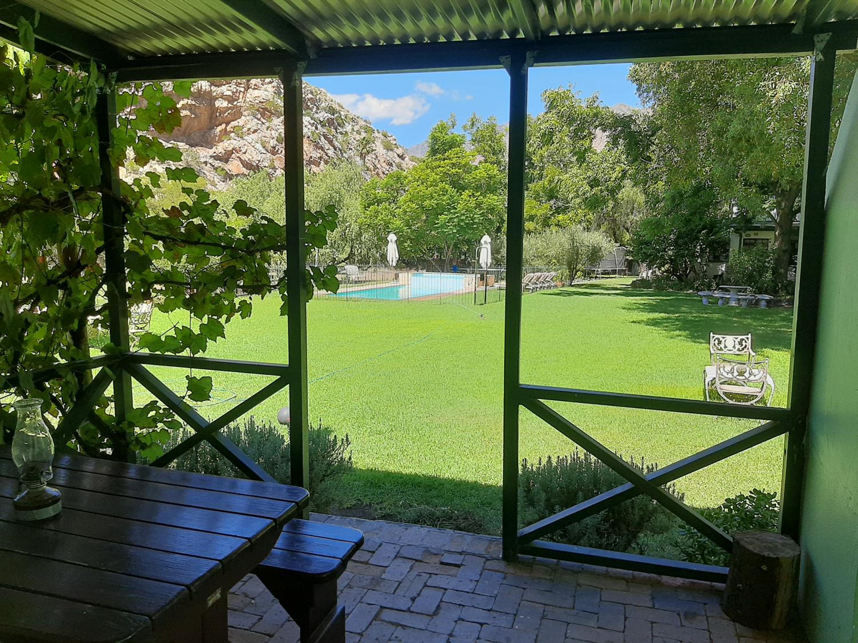 Rainbow Glen Accommodation 20/50
