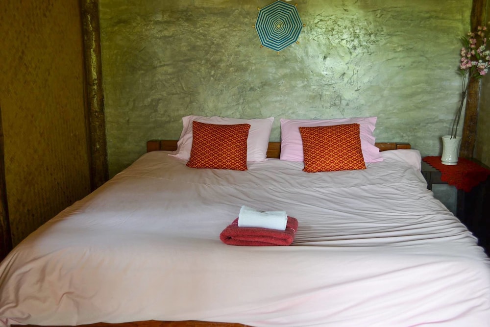 Pai Porpeang Guesthouse 24/50