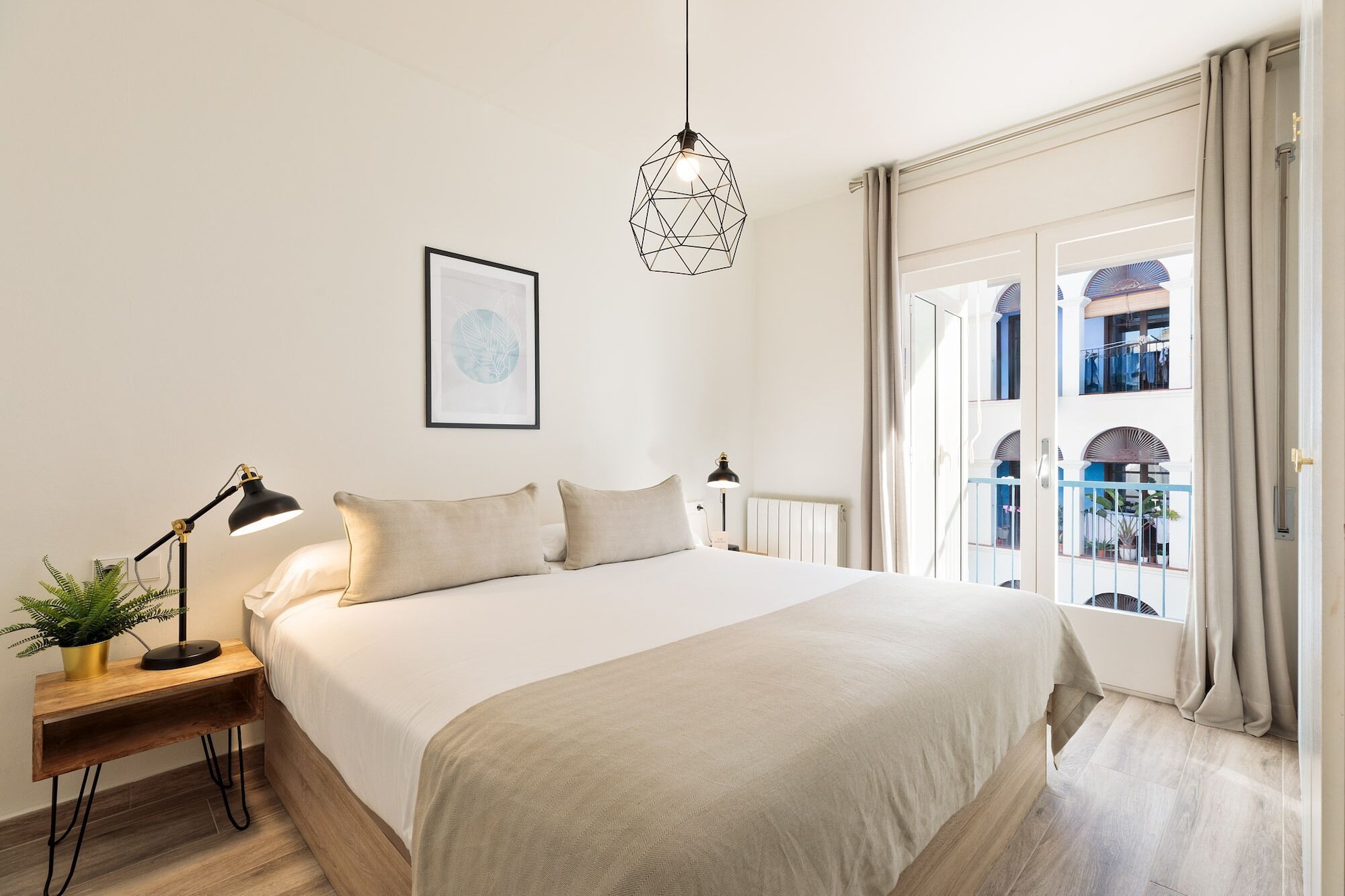 2 BEDROOMS, PREMIUM, APARTMENT, BALCONY