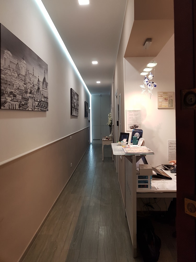 Elenoire Rooms & Suite 4/48
