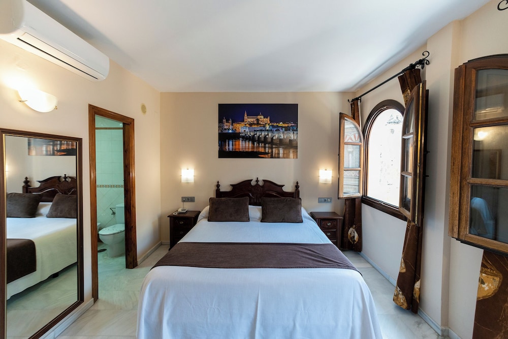 Hotel Mezquita 15/50