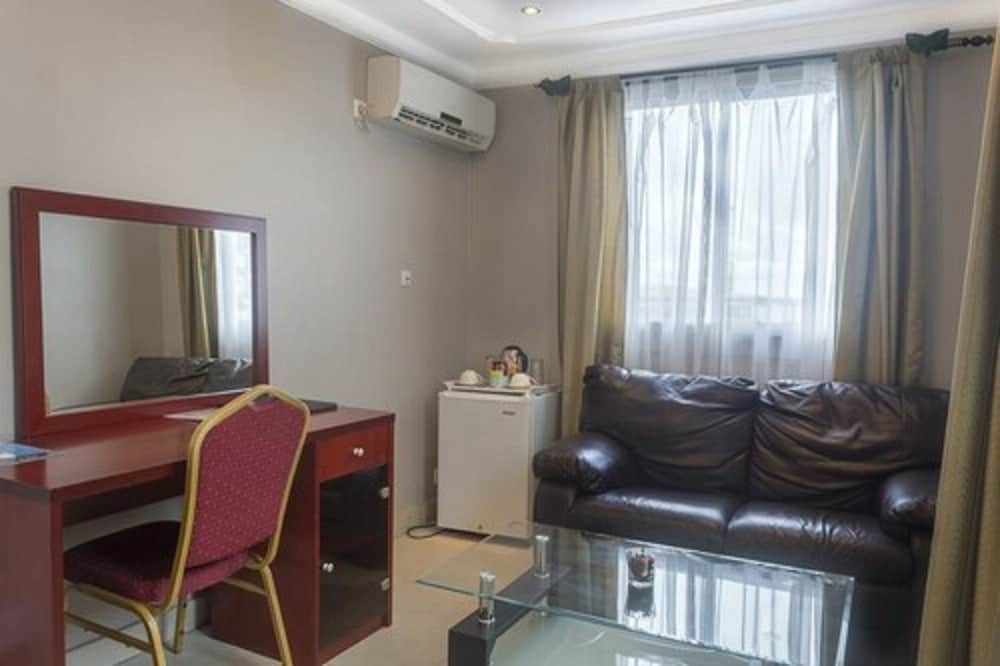 Hotel La Falaise Bonanjo 23/42