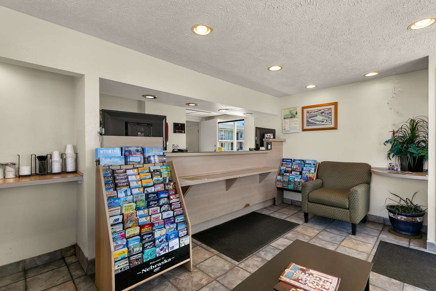 Americas Best Value Inn Lincoln 21/34