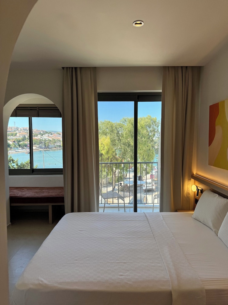 Datca Deniz Hotel 9/50