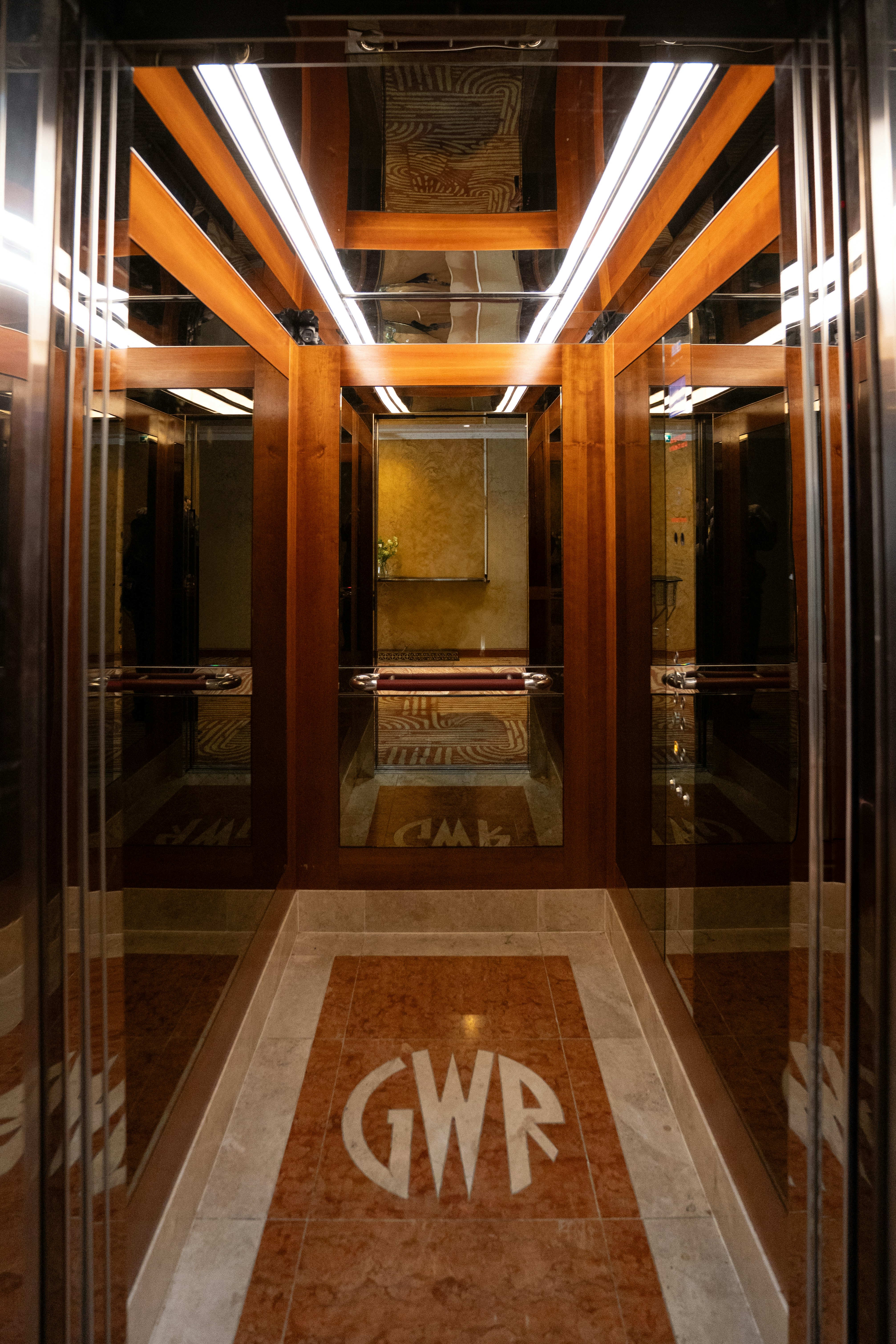 Hilton London Paddington 38/84