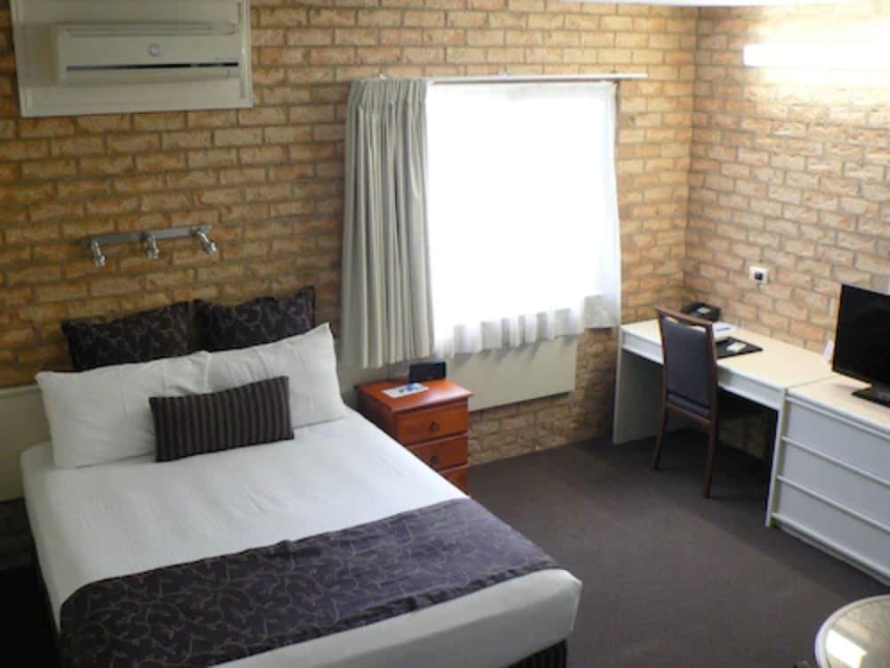 Quality Hotel Robertson Gardens 25/42