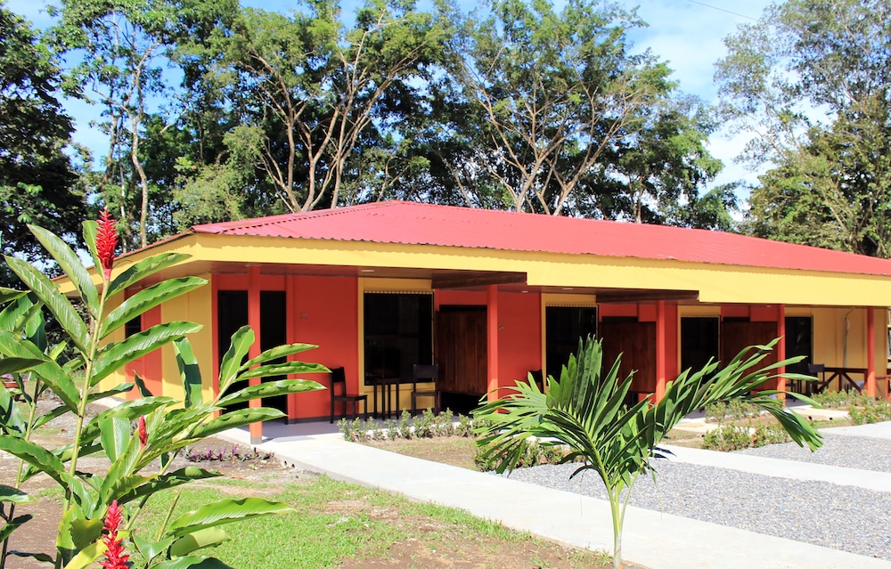 Arenal Country Inn 3/63