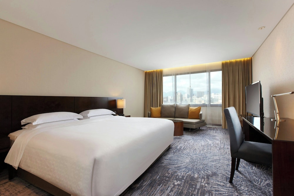 Sheraton Grand Taipei Hotel 18/71