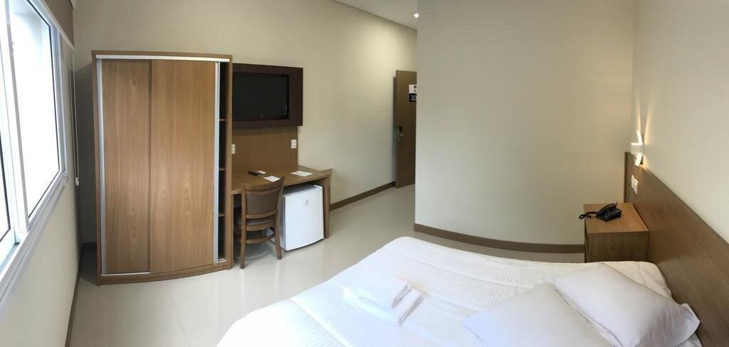 Ipe Palace Hotel 9/37