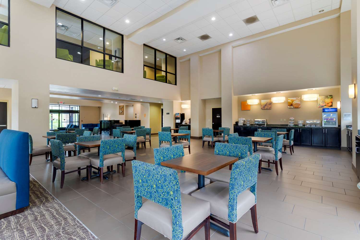 Comfort Suites Kingsport South 28/32