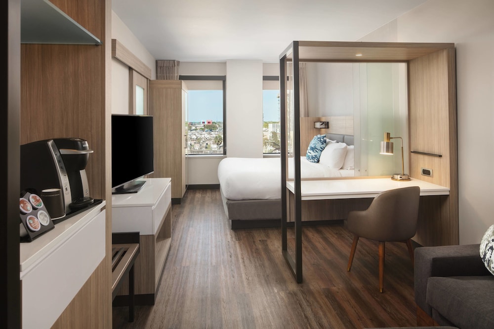 Springhill Suites New Orleans Downtown Canal Street 14/52