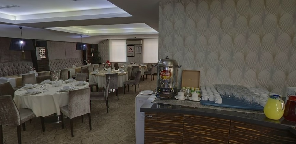 Lion City Hotel 42/50