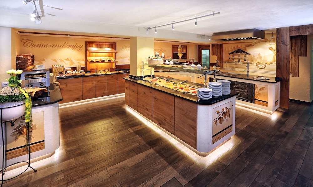 HOTEL WALDHOF 7/50