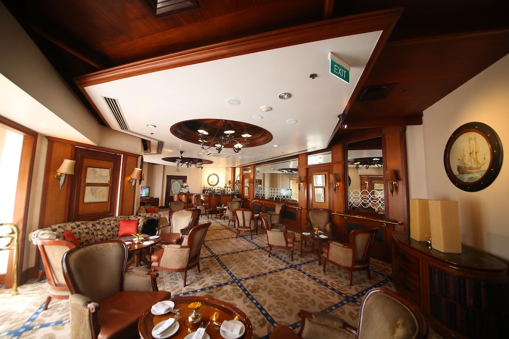 Welcomhotel By Itc Hotels Devee Grand Bay 52/71